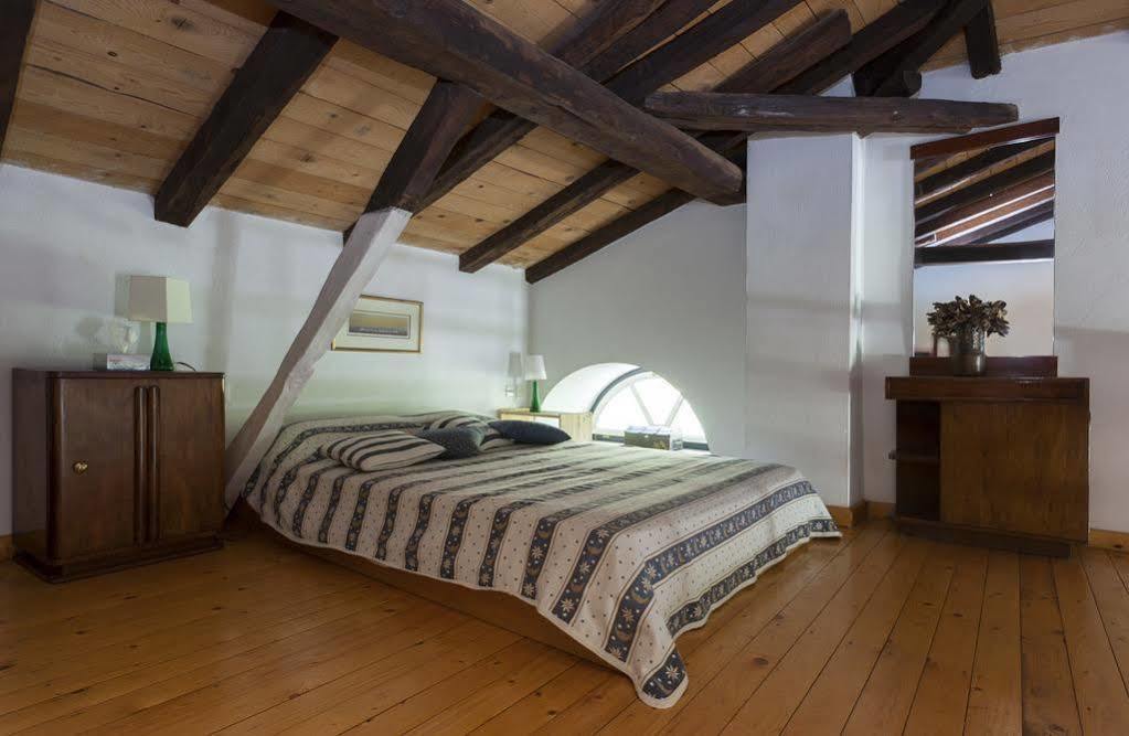 To Spitaki Apartments Galaxídhion Zewnętrze zdjęcie